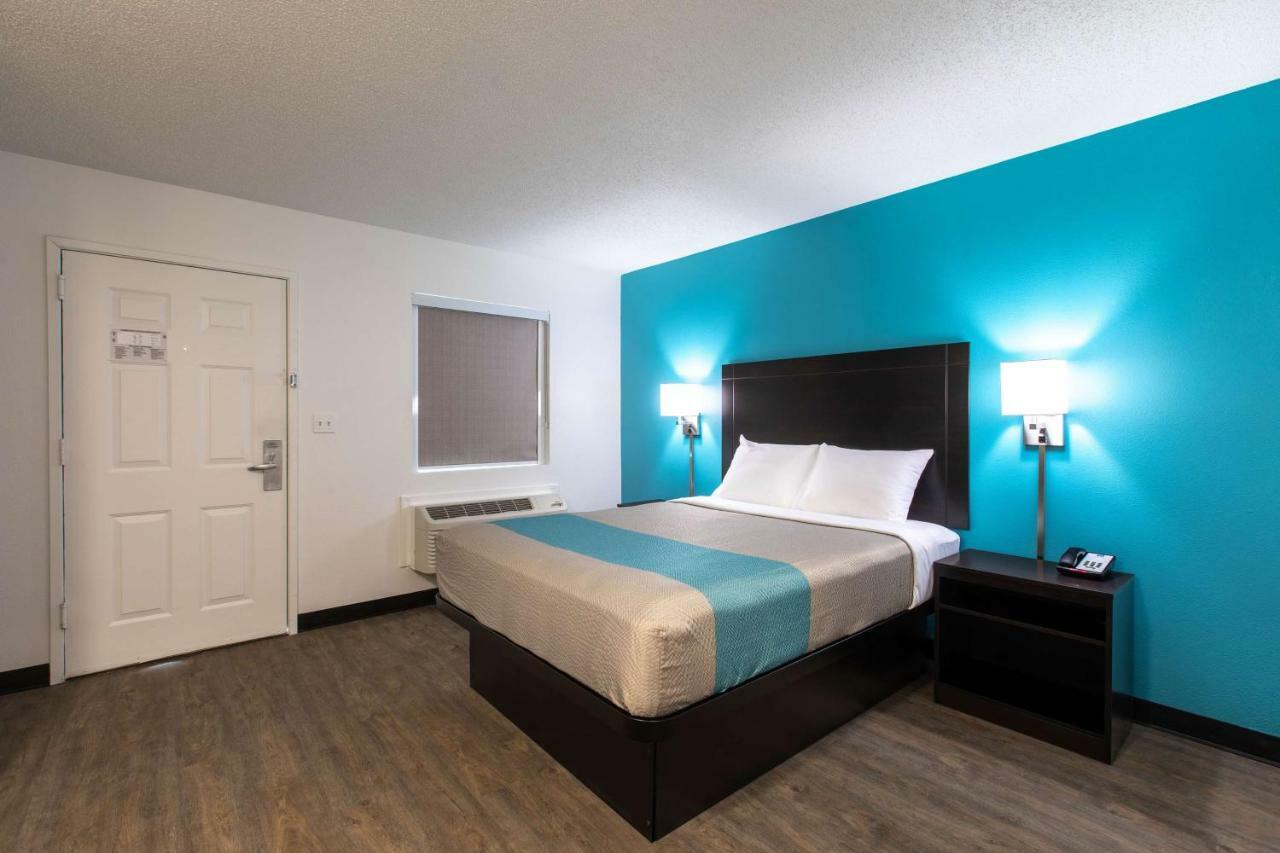 Motel 6-Greenville, Sc - I-85 Near Downtown Eksteriør bilde